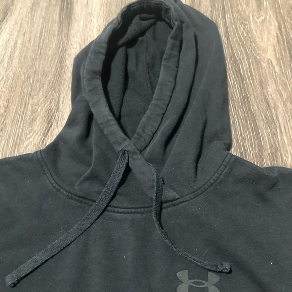 Under Armour Black Hoodie - Picture 4 of 6